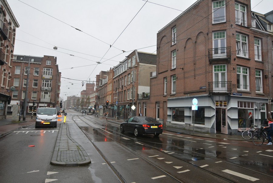 Jan Evertsenstraat vanaf Admiraal de Ruijterweg