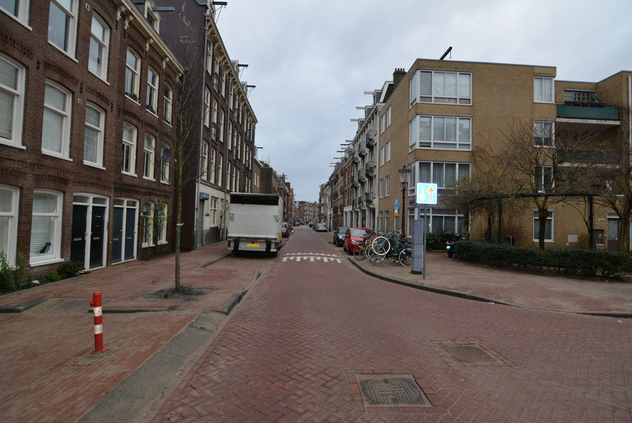 Jan Hanzenstraat vanaf Bellamydwarsstraat-2