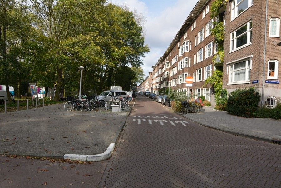 Orteliuskade vanaf van Spilbergenstraat-1