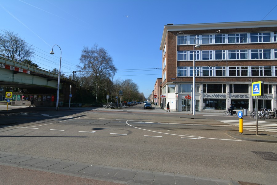 Populierenweg vanaf Linnaeusstraat