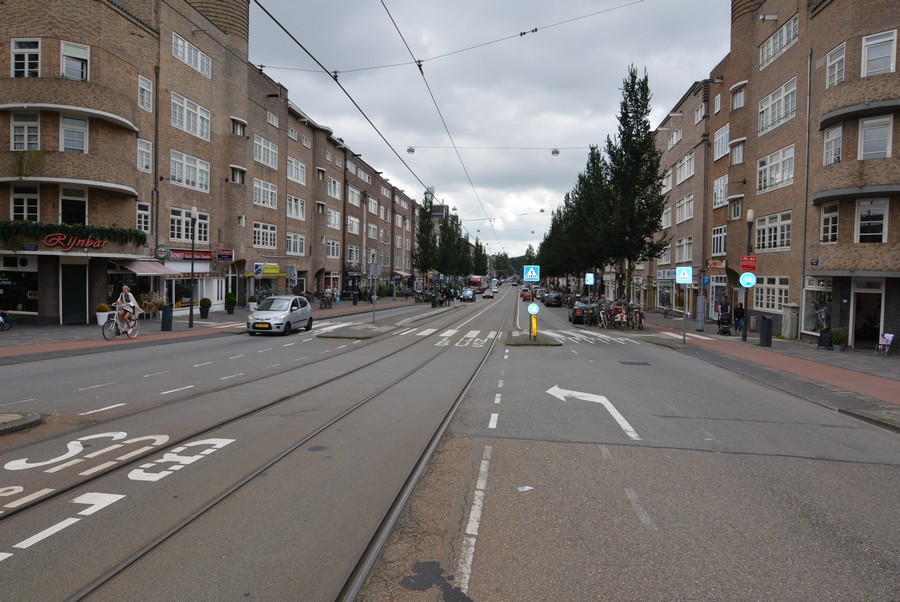 Rijnstraat vanaf Amstelkade