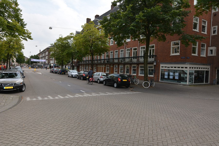 Waalstraat vanaf Roerstraat