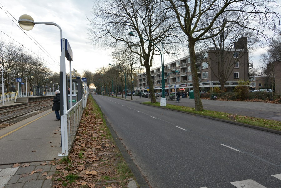 Buitenveldertselaan vanaf Arent Janszoon Ernststraat-4