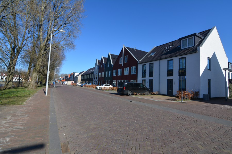 G.J. Scheurleerweg vanaf J.P. Kloosstraat