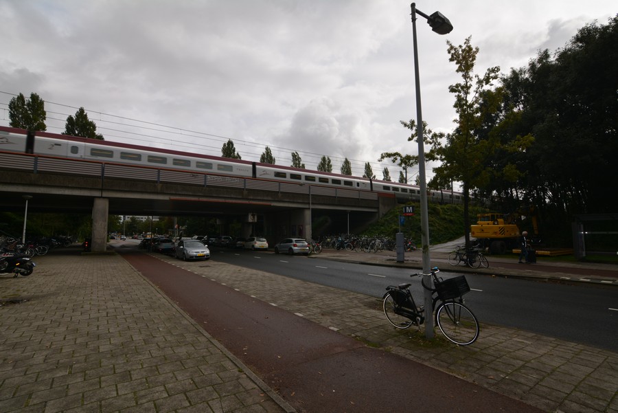 Metrostation Henk Sneevlietweg