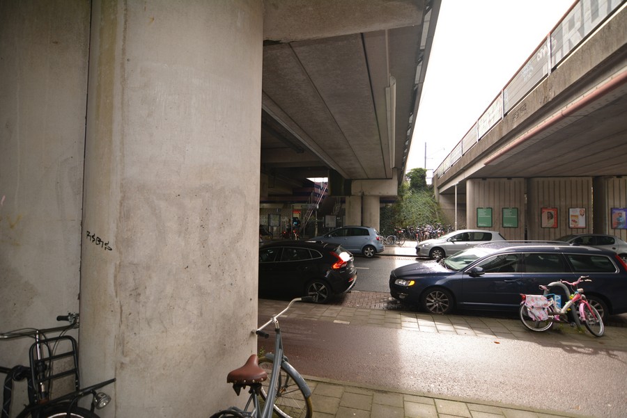 Metrostation Henk Sneevlietweg