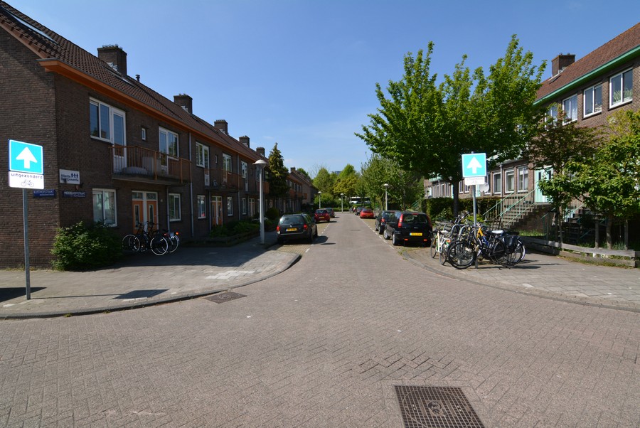 Middelhofstraat-1