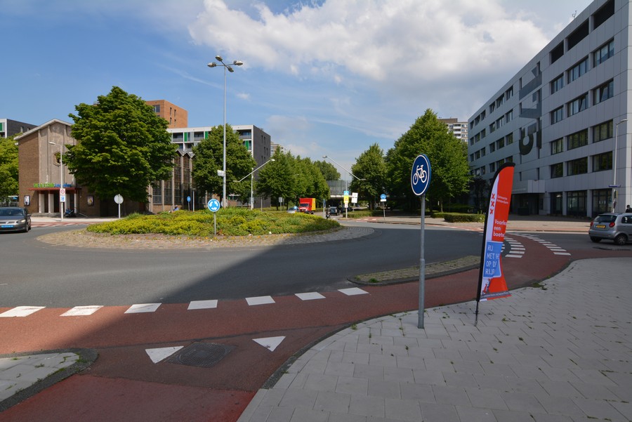 Postjesweg vanaf Derkinderenstraat