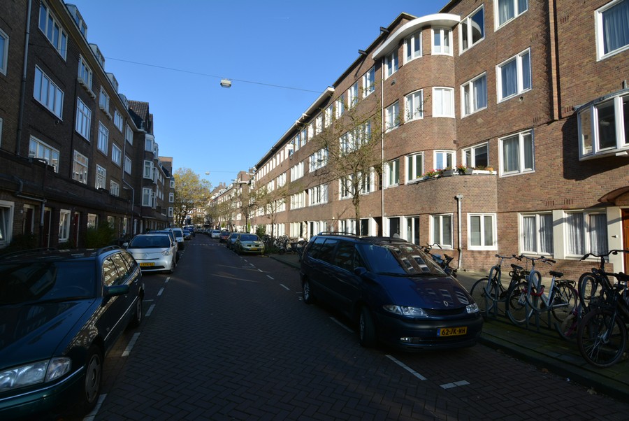 Reinier Claeszenstraat vanaf nr 43-1