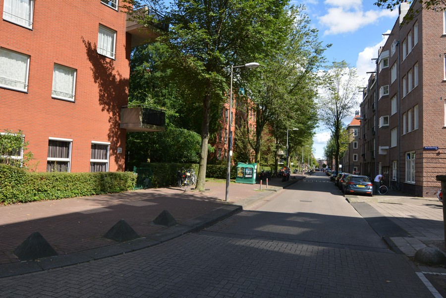 van Hogendorpstraat vanaf van Bossestraat-1