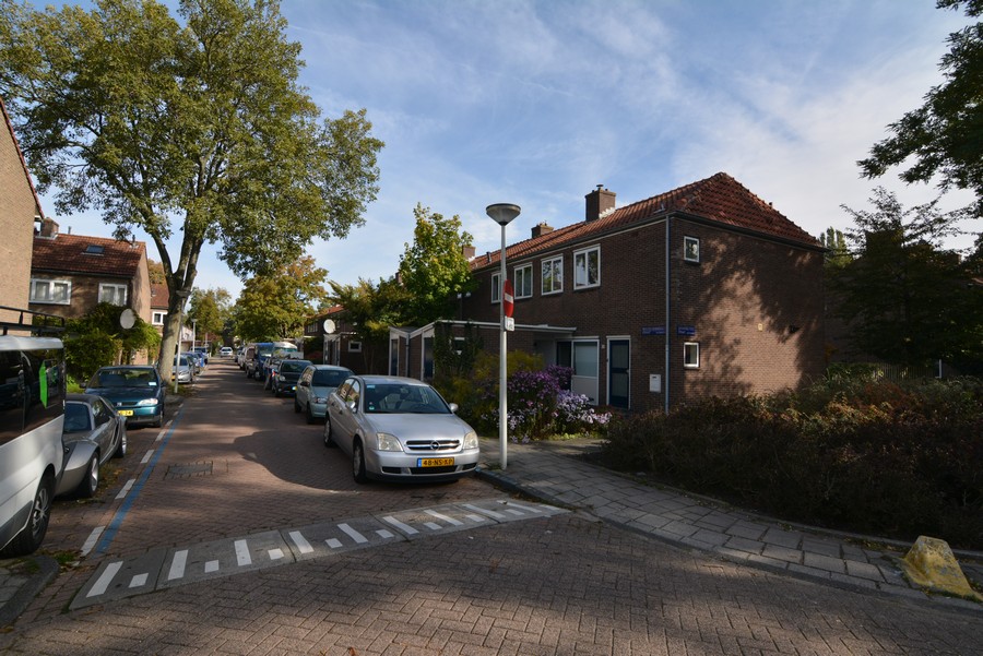 Wolter Brandligtstraat vanaf Johannes Poststraat-1